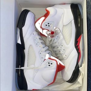 Air Jordan retro 5 GS